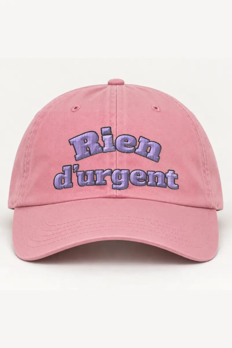 "Rien d'Urgent" Classic Dad Hat · Embroidered