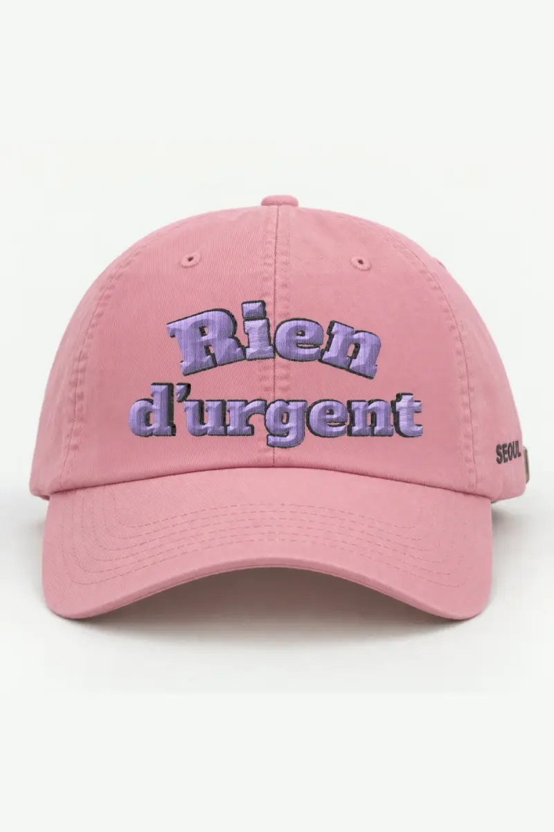 "Rien d'Urgent" Classic Dad Hat · Embroidered
