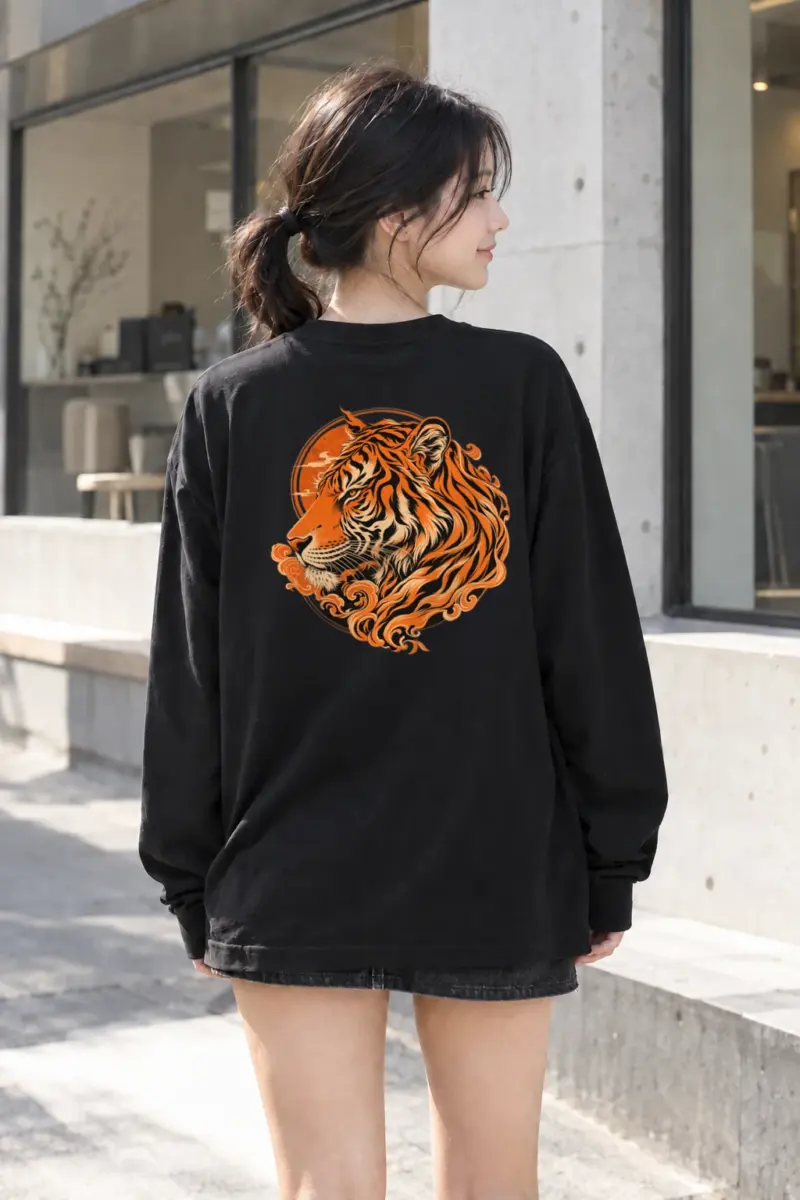 "Roaring Tiger Ink" Unisex Longsleeve T-shirt | Gildan 2400