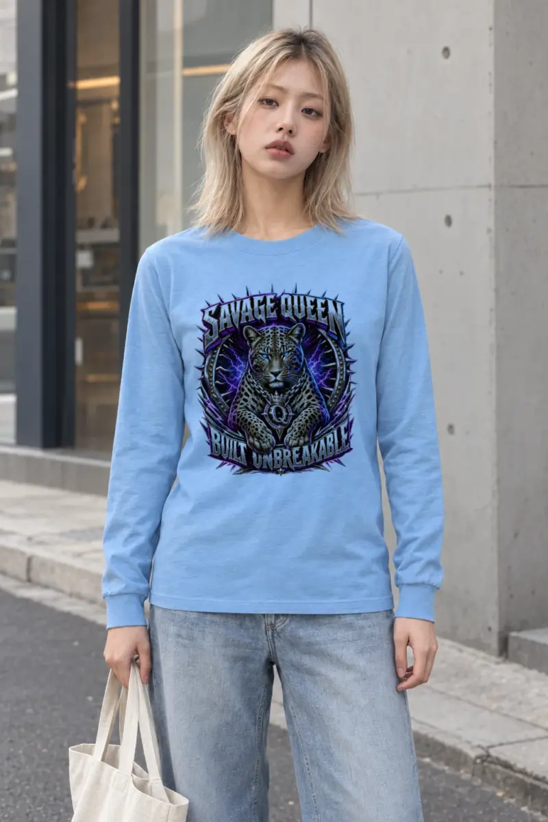 "Savage Queen" Unisex Longsleeve T-shirt
