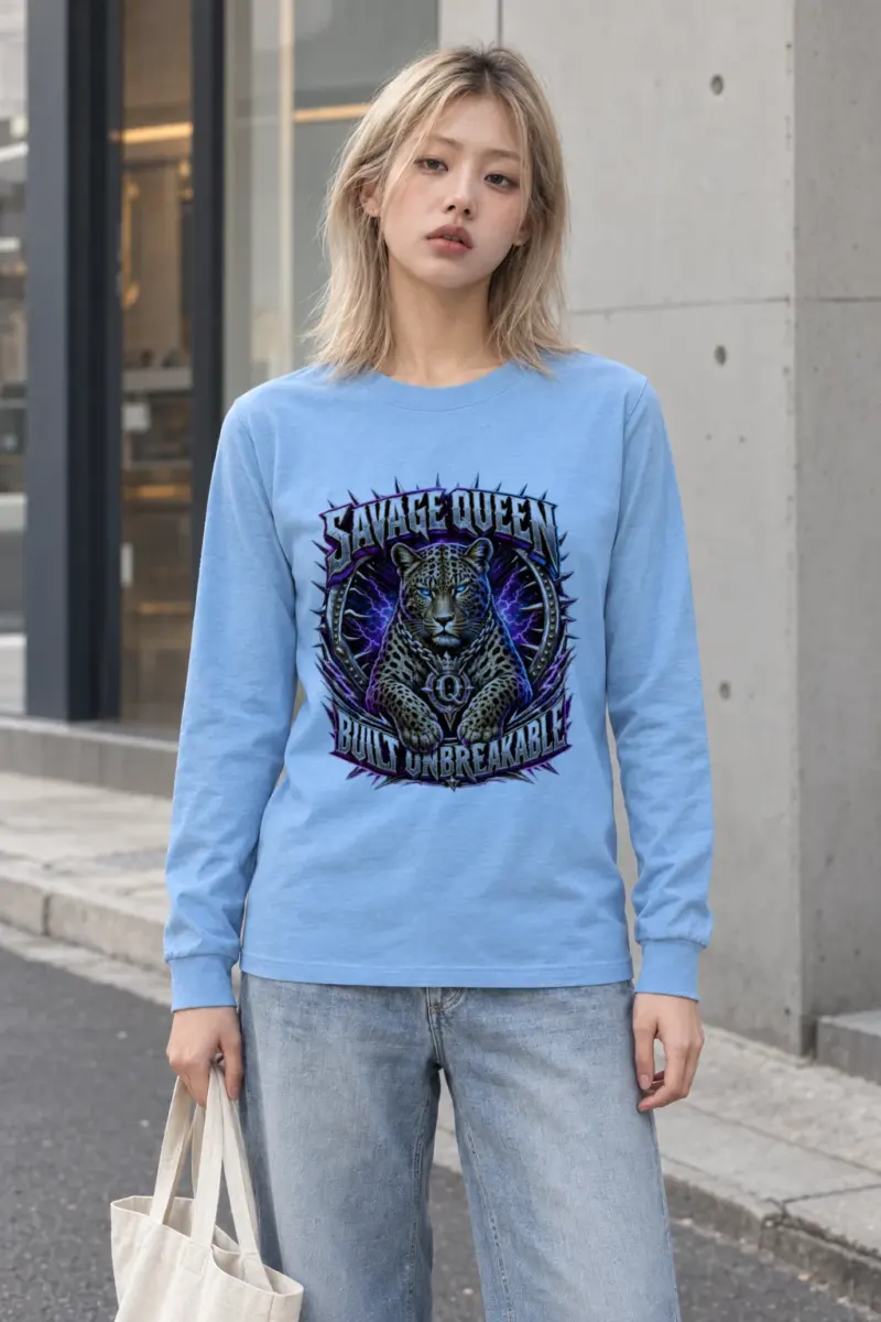 "Savage Queen" Unisex Longsleeve T-shirt