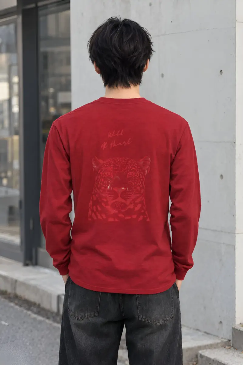 "Scarlet Stare" Unisex Longsleeve T-shirt