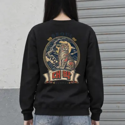 "Seoul Daebak Moon Tiger" Heavy Blend Unisex Crewneck Sweatshirt