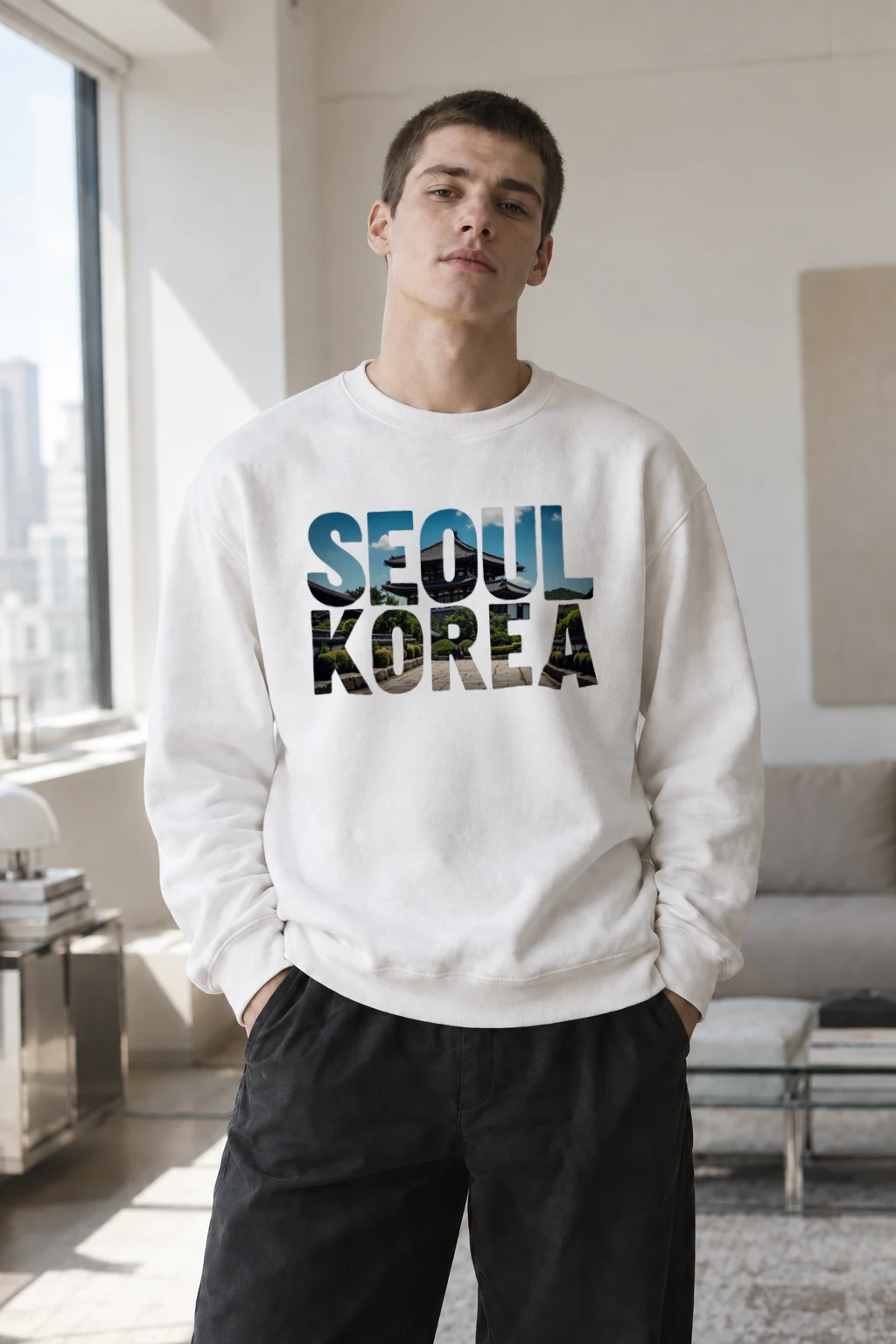 "Seoul Korea Palace" Heavy Blend Unisex Crewneck Sweatshirt | Gildan 18000