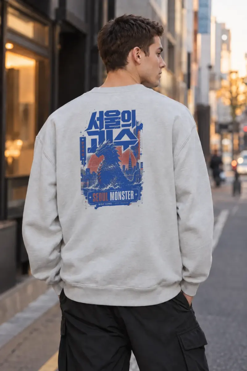 "Seoul Monster Night" Heavy Blend Unisex Crewneck Sweatshirt | Gildan 18000