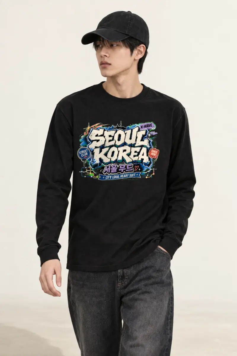 "Seoul Mood Street Club" Unisex Longsleeve T-shirt | Gildan 2400