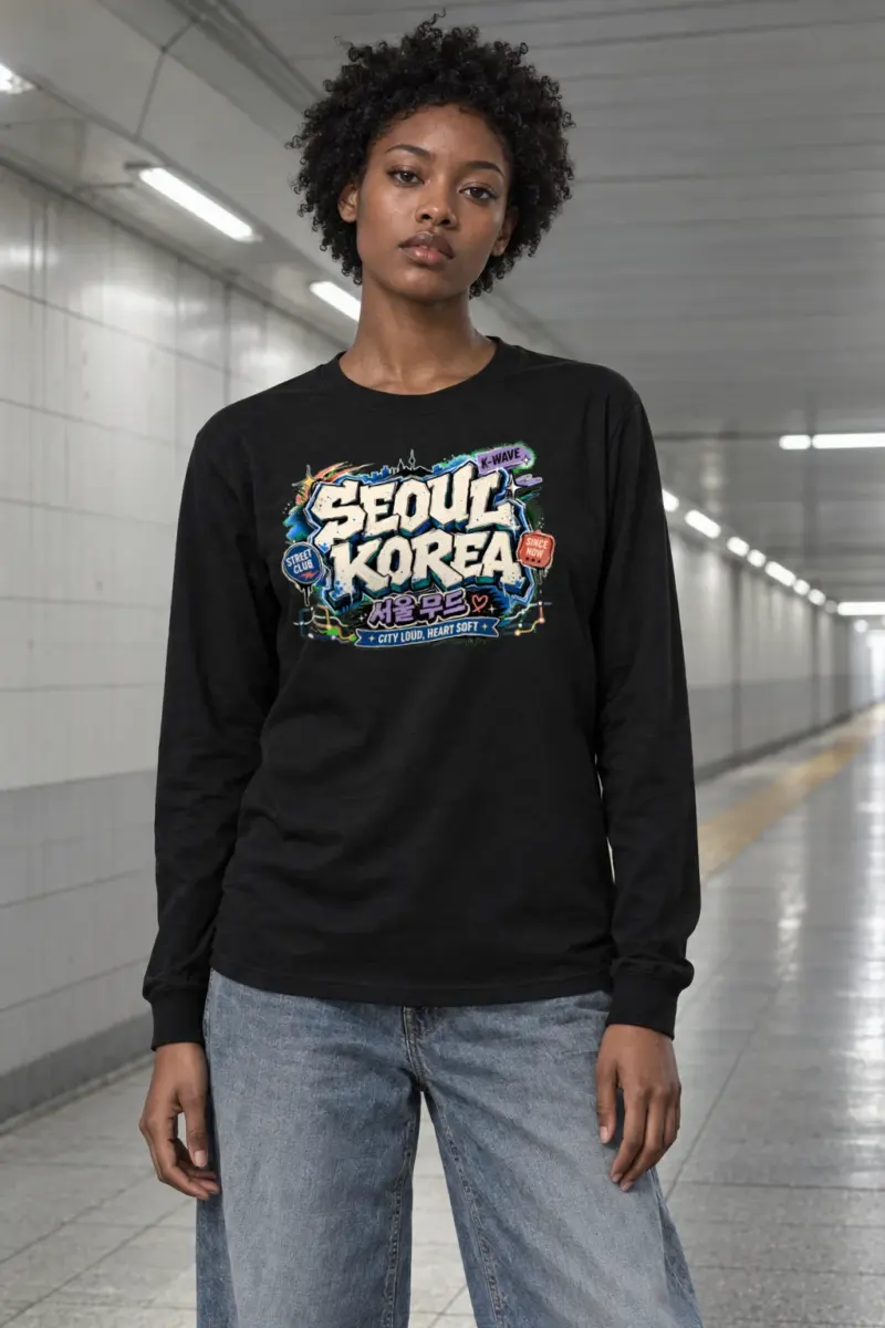 "Seoul Mood Street Club" Unisex Longsleeve T-shirt | Gildan 2400