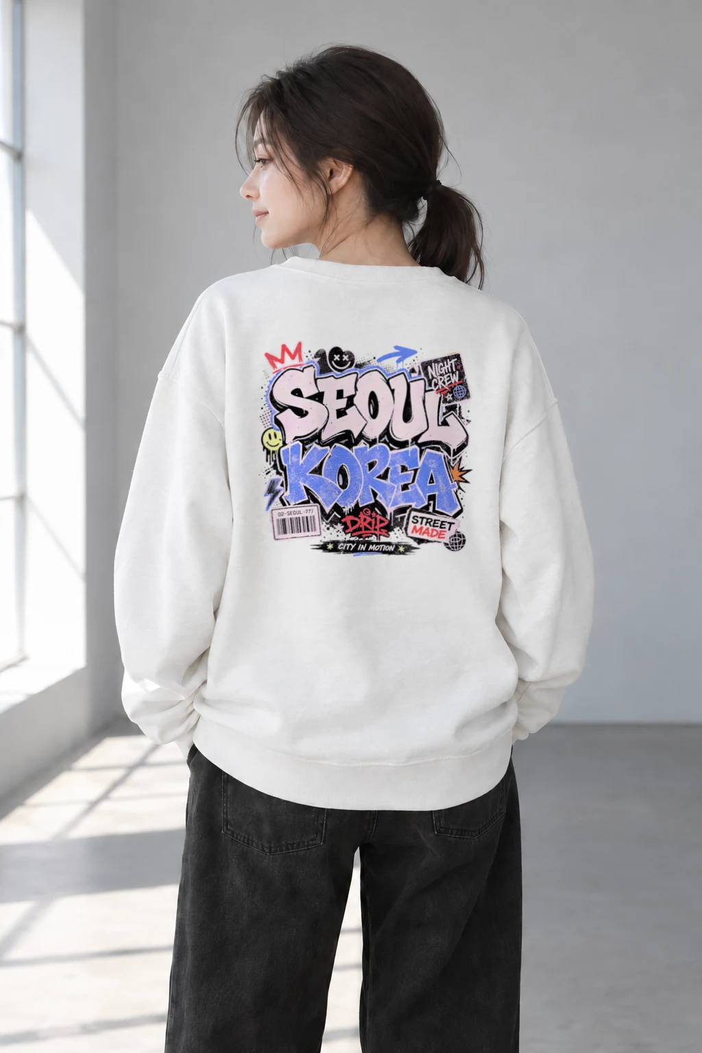 "Seoul Night Crew" Heavy Blend Unisex Crewneck Sweatshirt | Gildan 18000