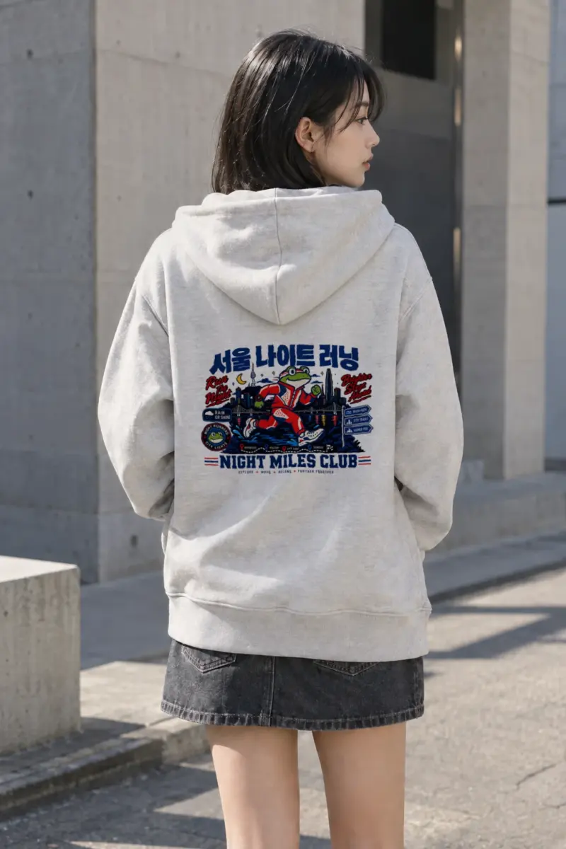 "Seoul Night Running" Heavy Blend Unisex Pullover Hoodie | Gildan 18500
