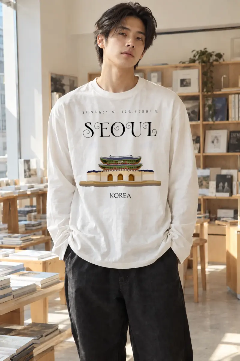 “Seoul Palace Gate” Unisex Longsleeve T-shirt | Gildan 2400