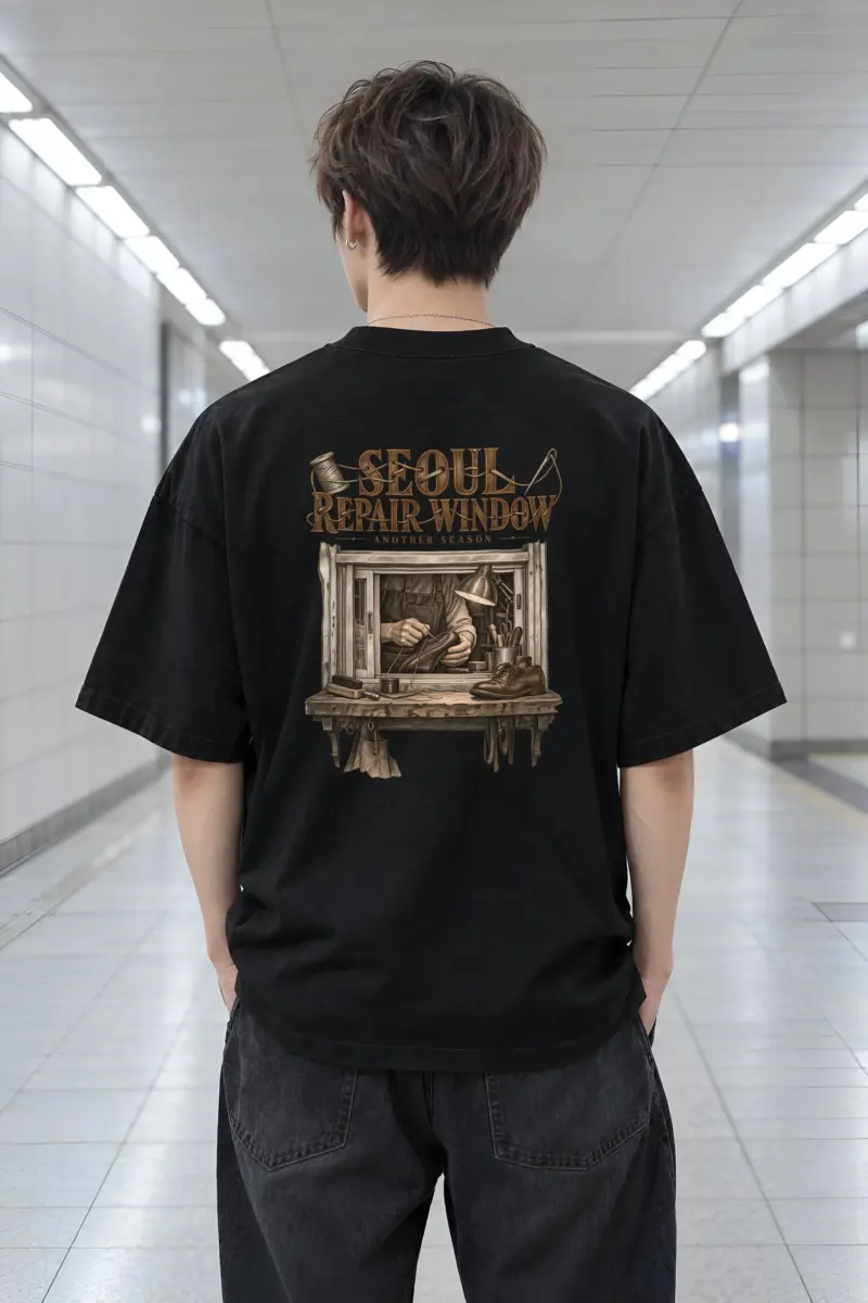 "Seoul Repair Window" Men's Oversized Heavyweight Crewneck T-Shirt