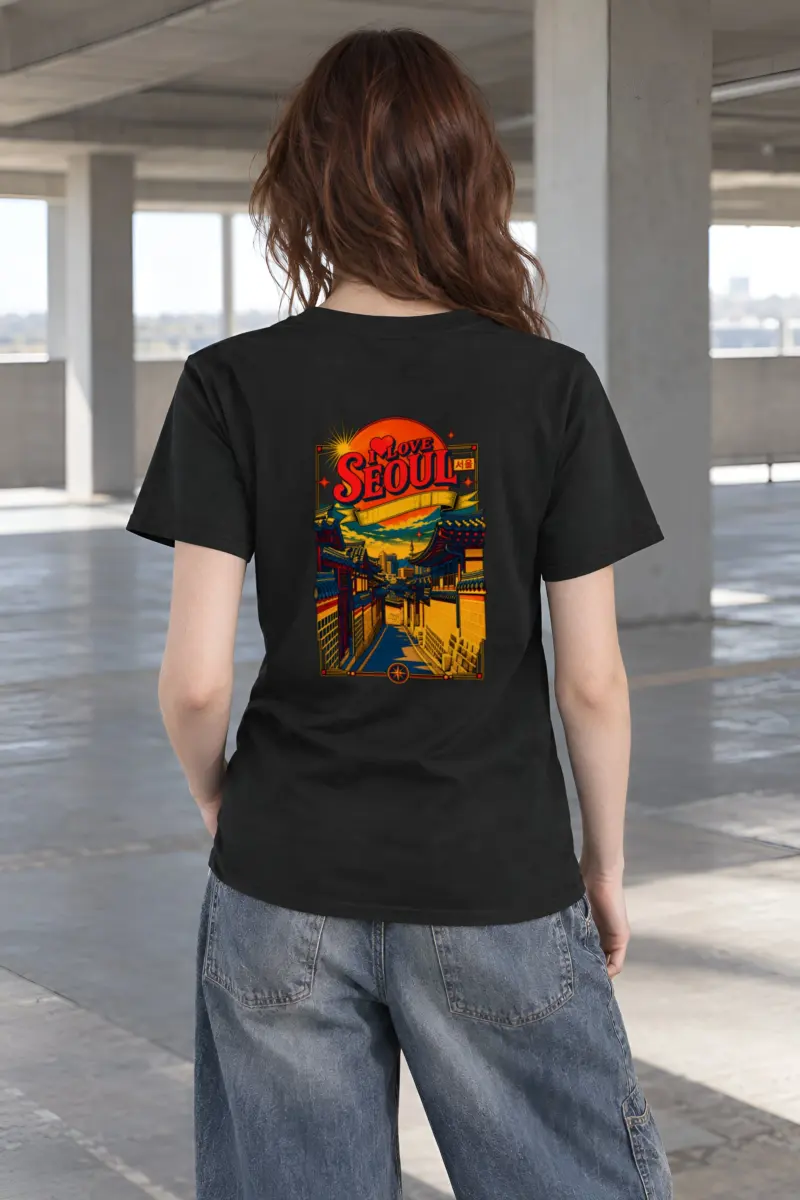 "Seoul Street Vista" Heavyweight Unisex Crewneck T-shirt