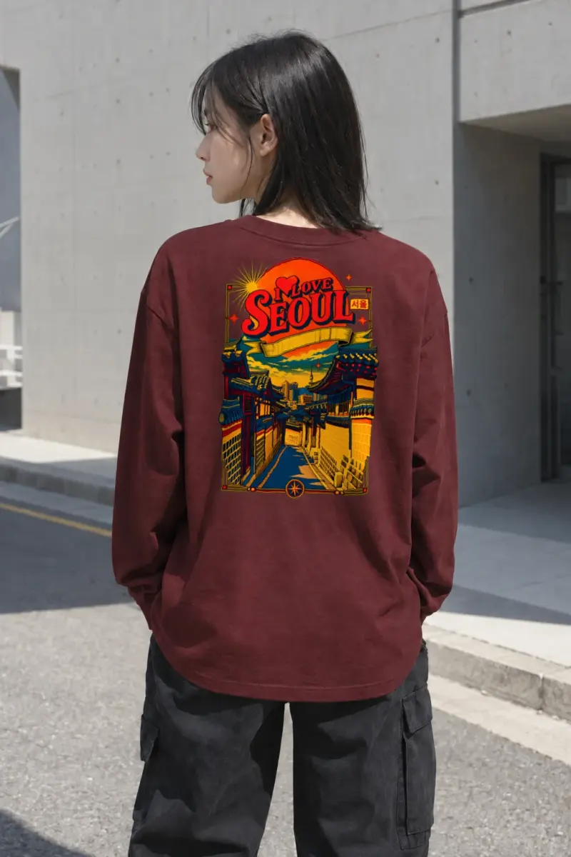 "Seoul Streetscape" Unisex Longsleeve T-shirt | Gildan 2400