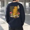 "Smoking Tiger Stories" Unisex Longsleeve T-shirt | Gildan 2400