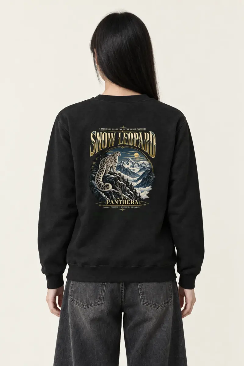 "Snow Leopard Panorama" Heavy Blend Unisex Crewneck Sweatshirt