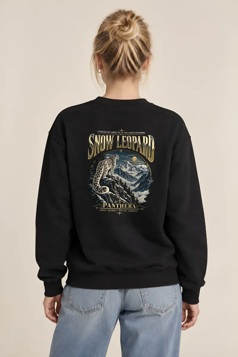 "Snow Leopard Panorama" Heavy Blend Unisex Crewneck Sweatshirt