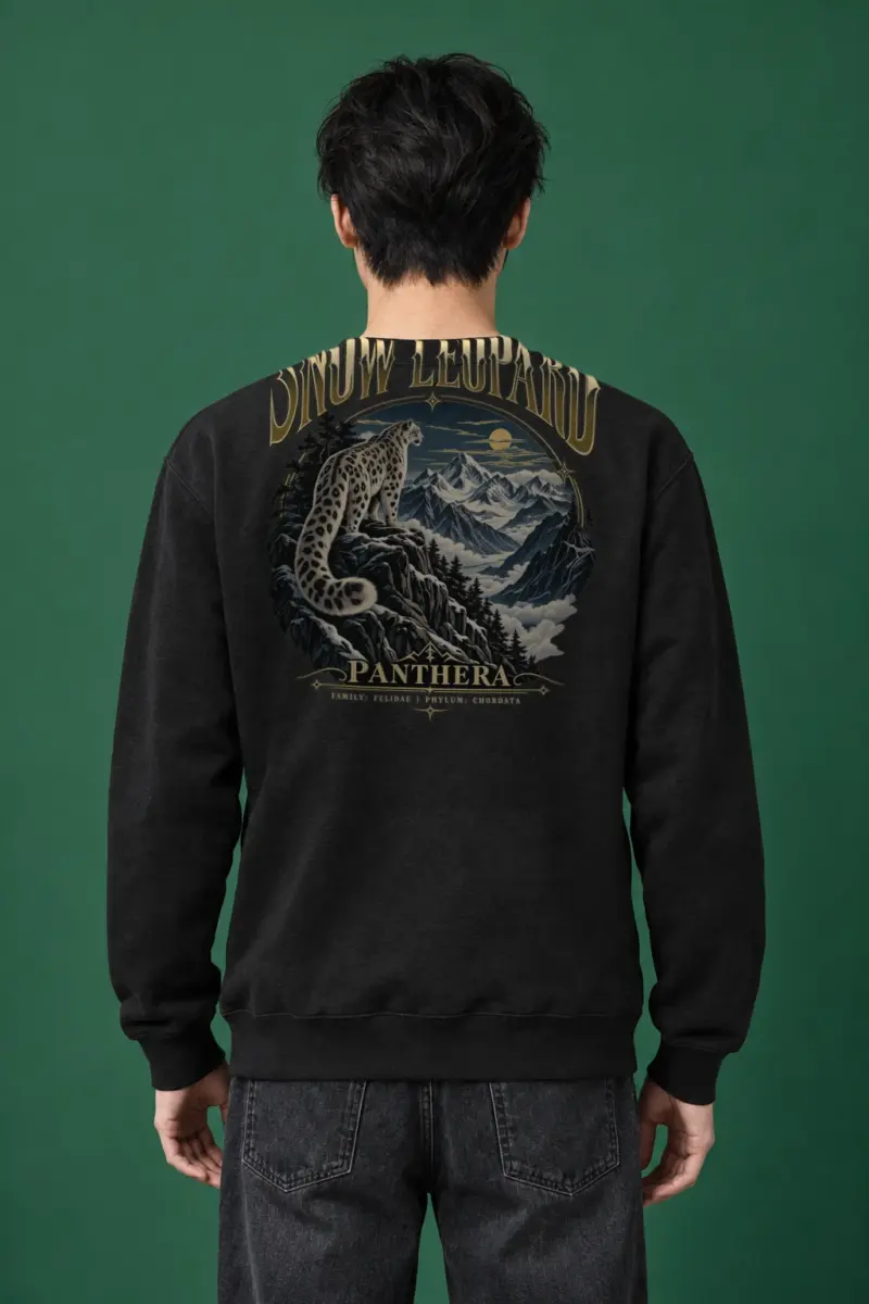 "Snow Leopard Panorama" Heavy Blend Unisex Crewneck Sweatshirt