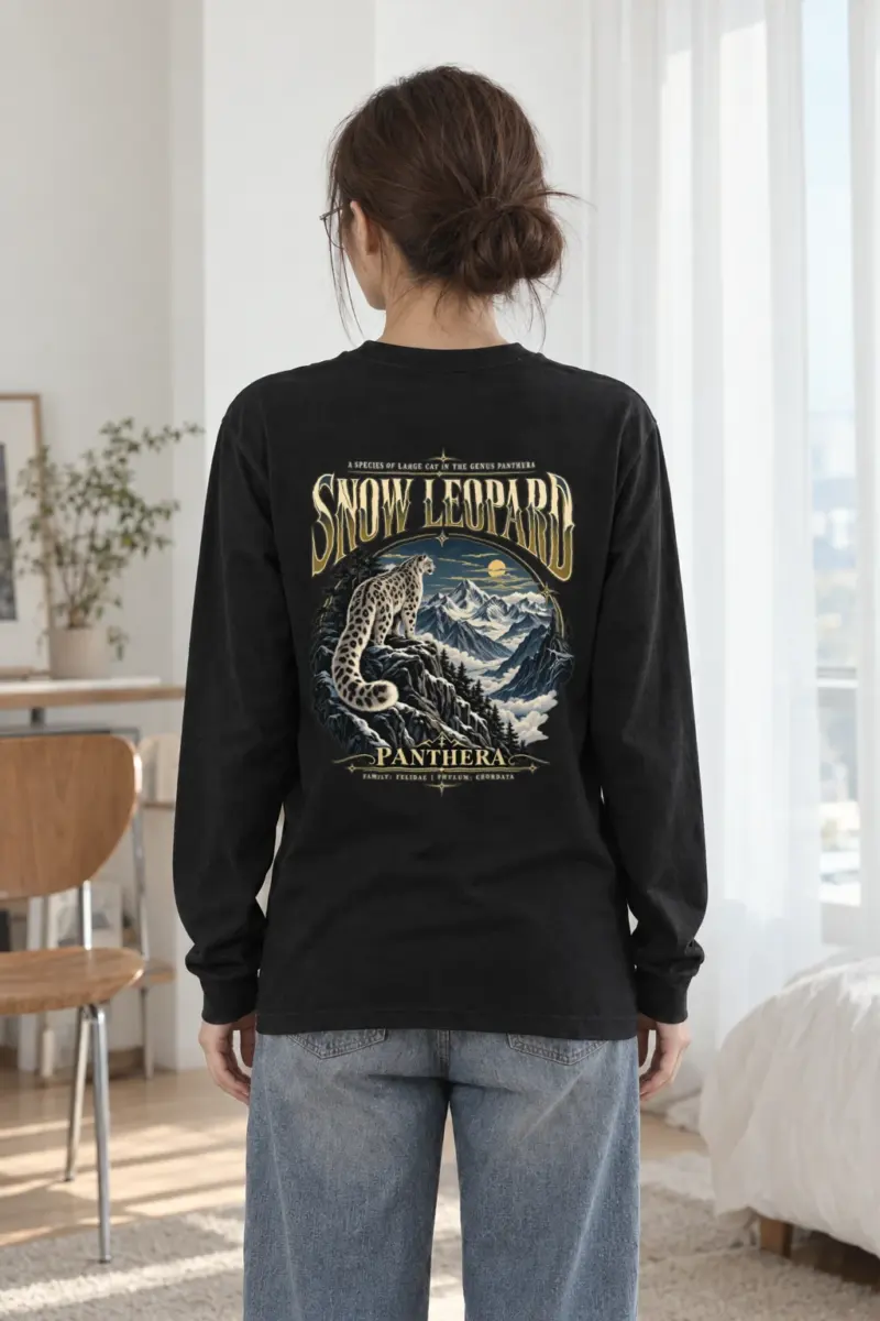 "Snow Leopard Panorama" Unisex Longsleeve T-shirt