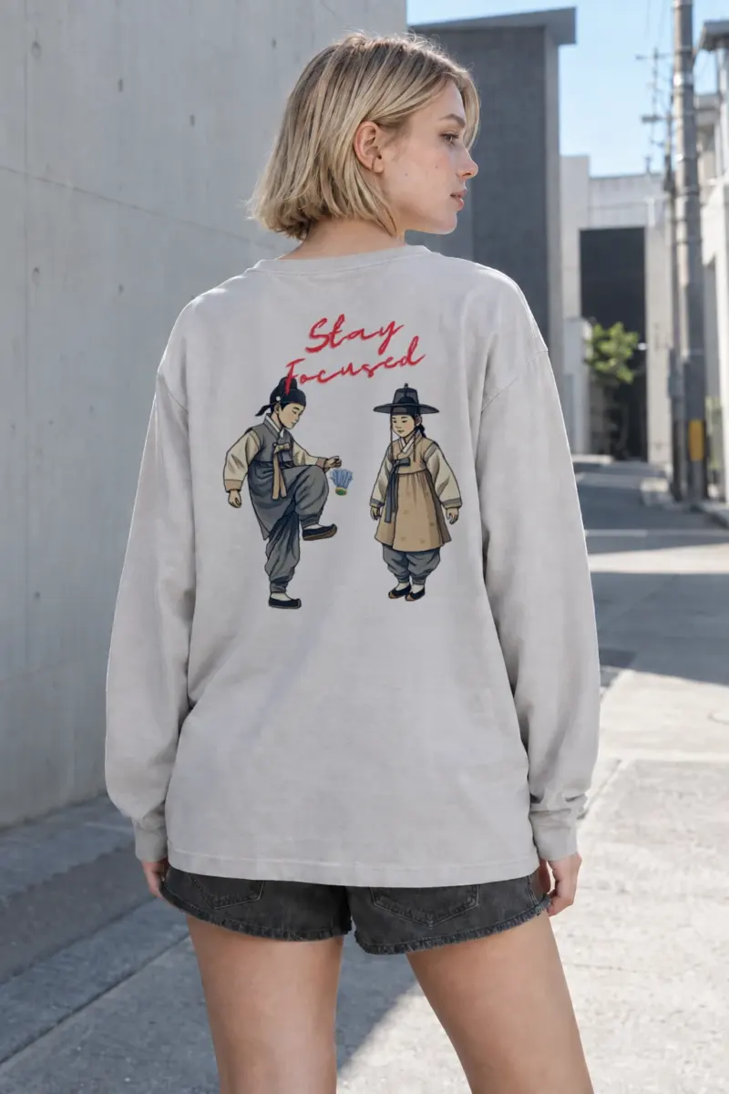 “Stay Focused” Unisex Longsleeve T-shirt | Gildan 2400