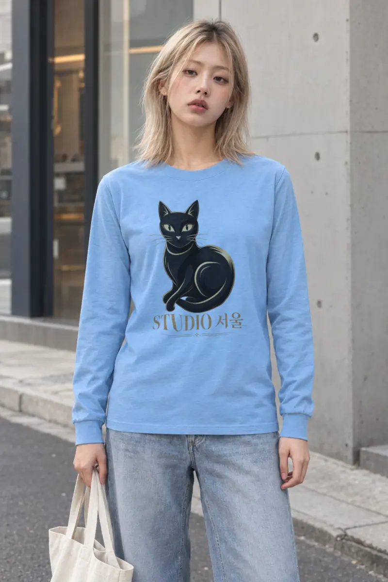 "Studio Seoul Cat" Unisex Longsleeve T-shirt