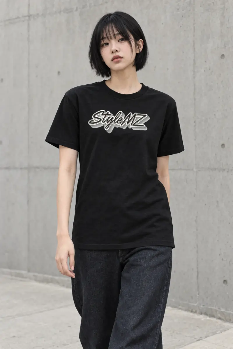 "StyleMZ Retro Script" Heavyweight Unisex Crewneck T-shirt | Gildan 5000