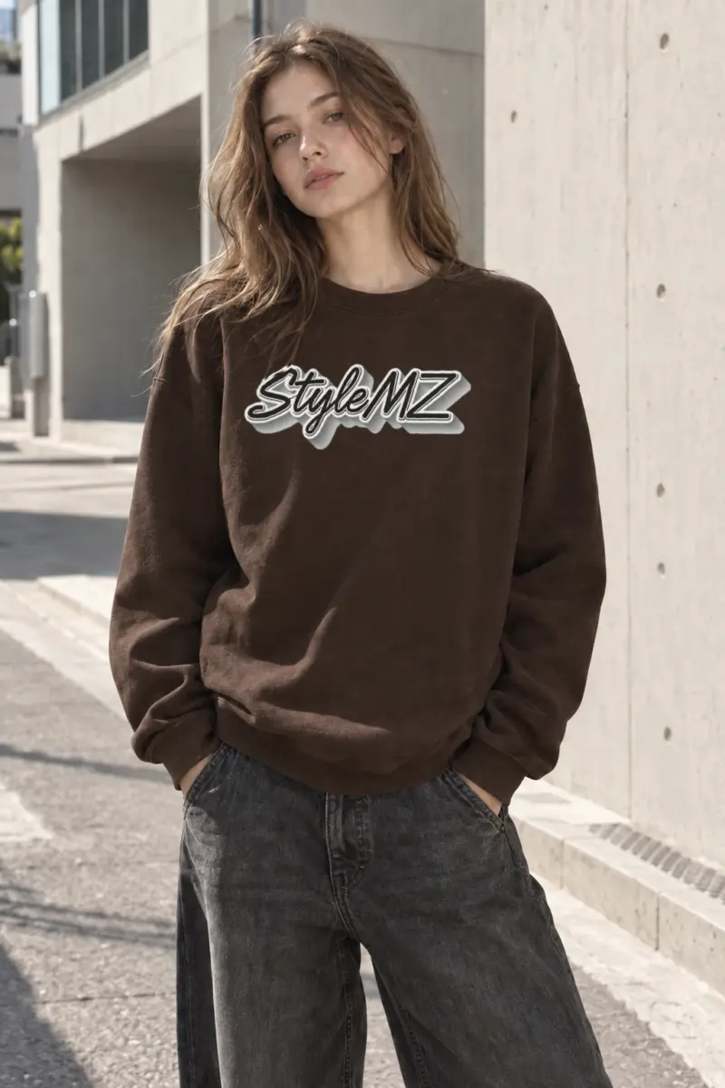 "StyleMZ Script" Heavy Blend Unisex Crewneck Sweatshirt | Gildan 18000