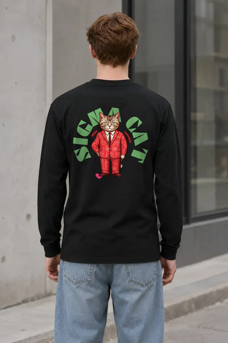 "Suit-Wearing Tabby Cat" Unisex Longsleeve T-shirt