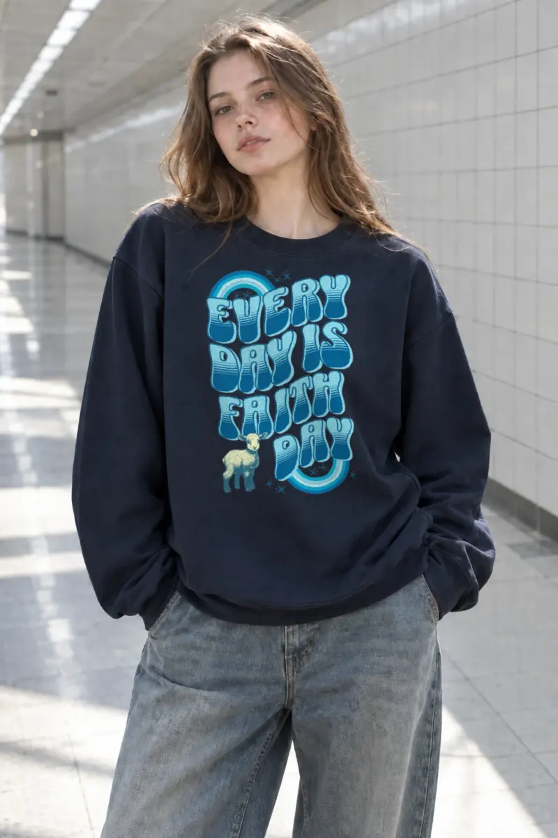 "Sunday Is Funday" Heavy Blend Unisex Crewneck Sweatshirt | Gildan 18000