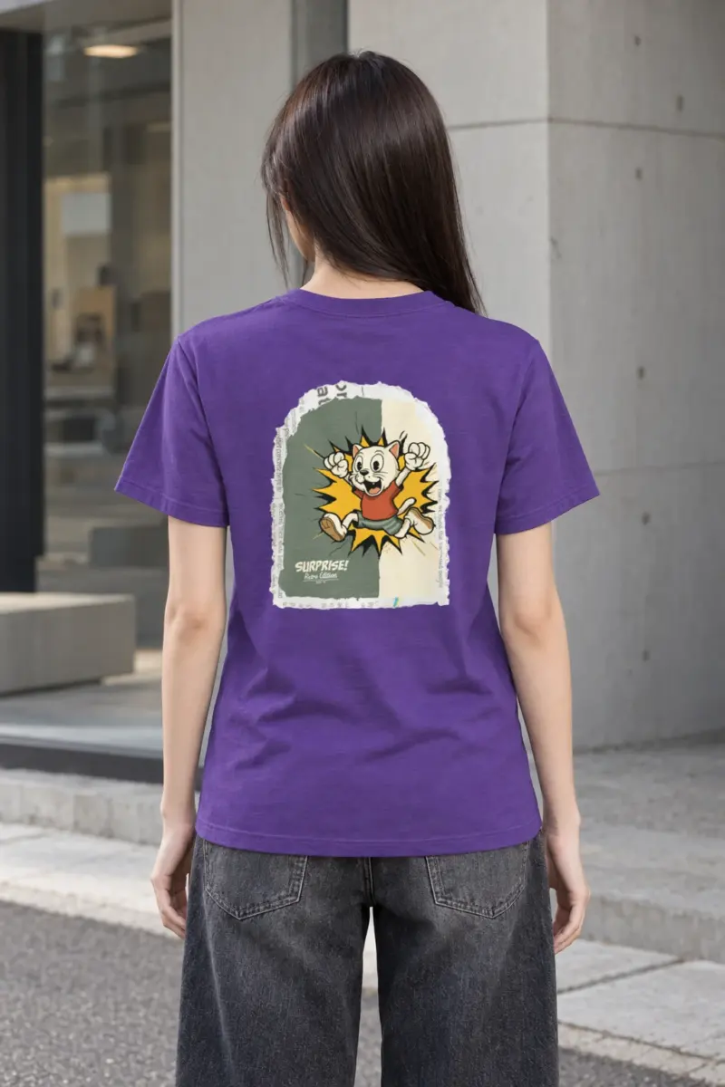 "Surprise Retro Cat" Heavyweight Unisex Crewneck T-shirt