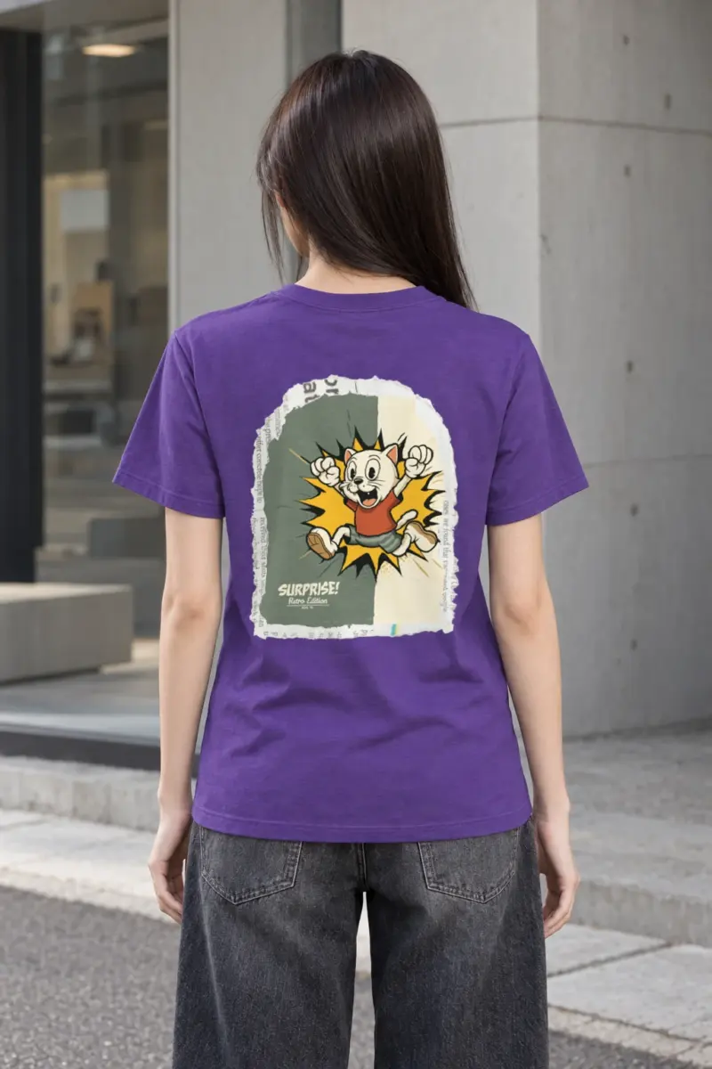 "Surprise Retro Cat" Heavyweight Unisex Crewneck T-shirt