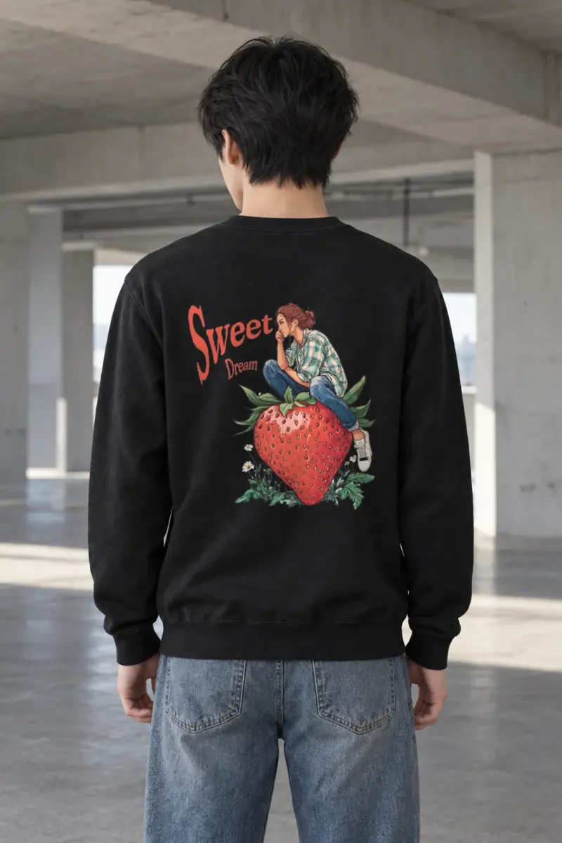 "Sweet Dream Strawberry" Heavy Blend Unisex Crewneck Sweatshirt