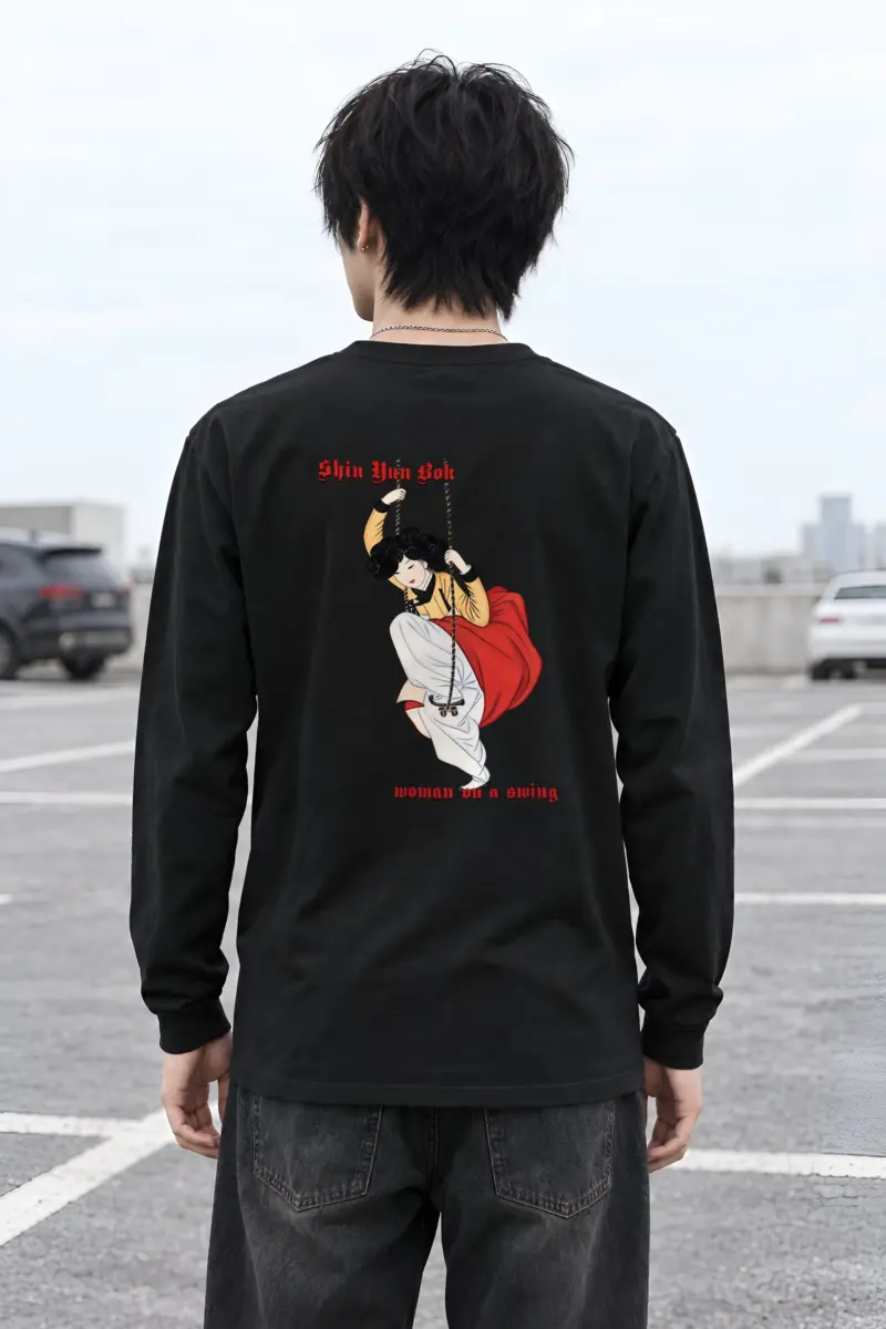 "Swinging Hanbok Muse" Unisex Longsleeve T-shirt