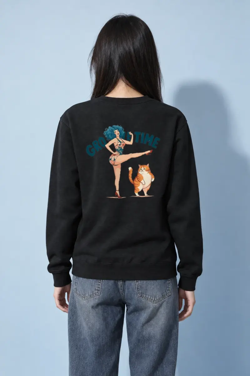 "Tabby Kick Club" Heavy Blend Unisex Crewneck Sweatshirt | Gildan 18000