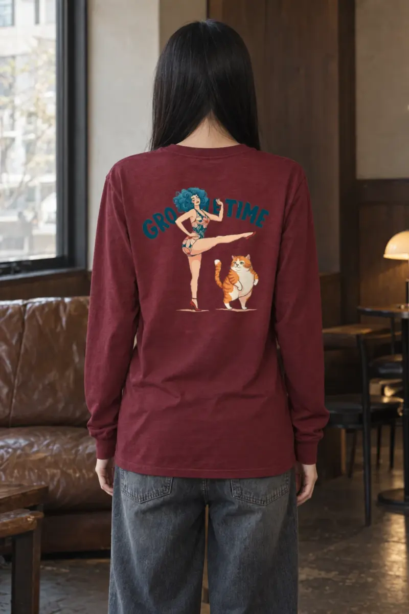 "Tabby Kick Time" Unisex Longsleeve T-shirt | Gildan 2400