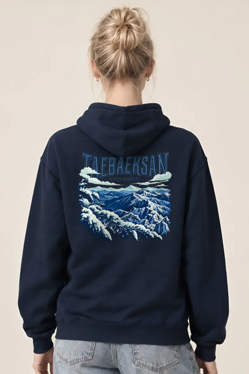 "Taebaeksan Winter Ridgeline" Heavy Blend Unisex Pullover Hoodie