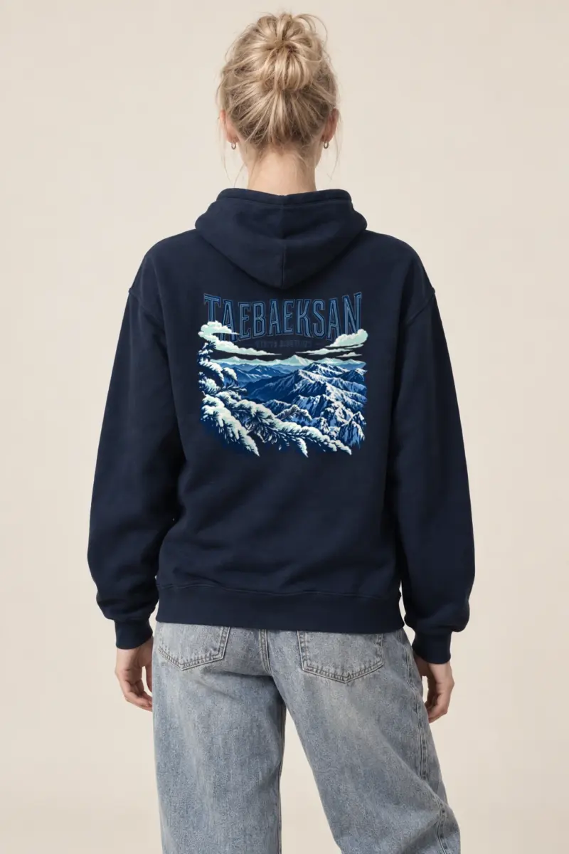 "Taebaeksan Winter Ridgeline" Heavy Blend Unisex Pullover Hoodie