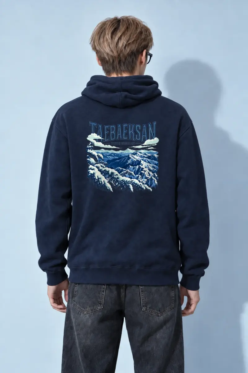 “Taebaeksan Winter Ridgeline” Heavy Blend Unisex Pullover Hoodie
