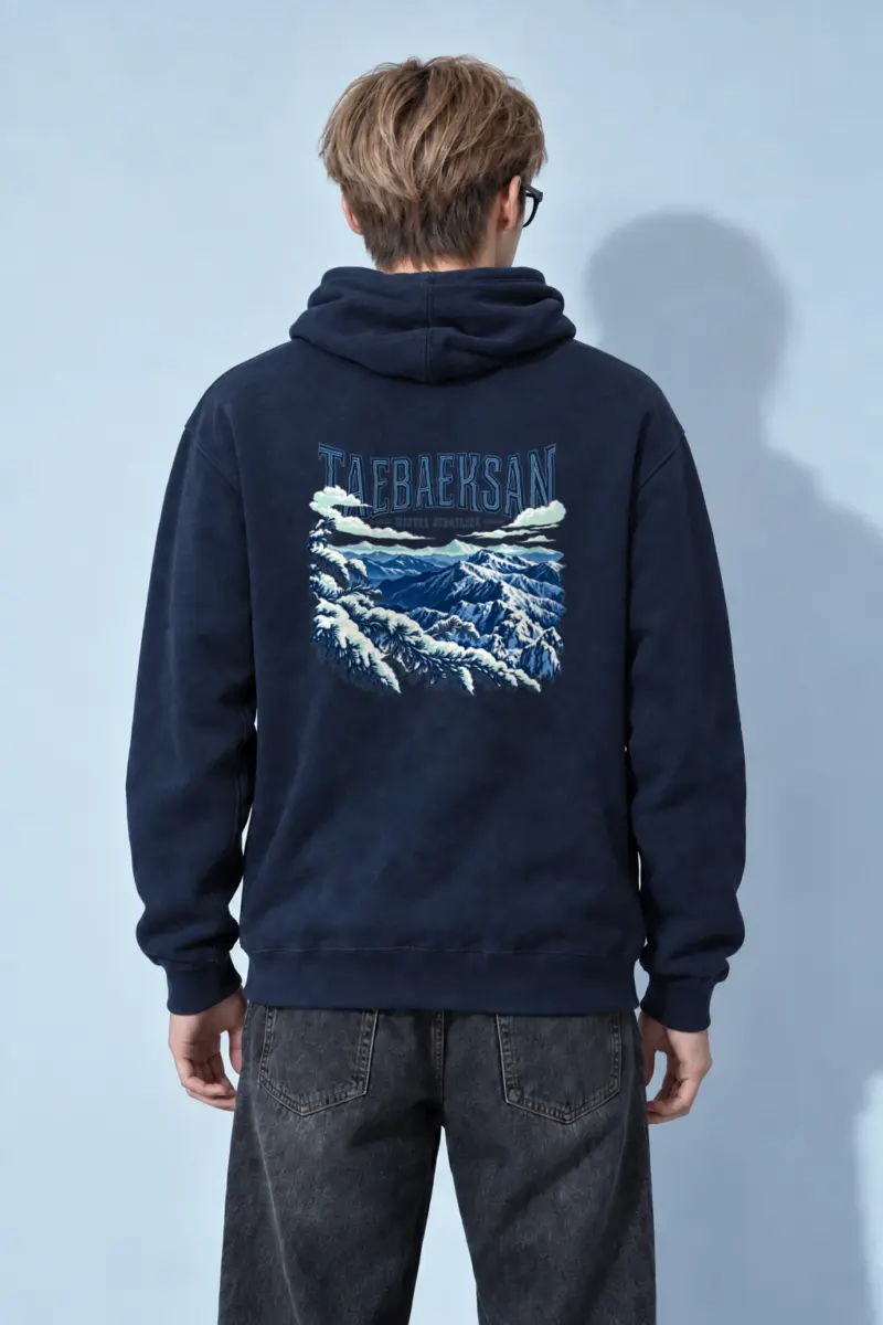 "Taebaeksan Winter Ridgeline" Heavy Blend Unisex Pullover Hoodie
