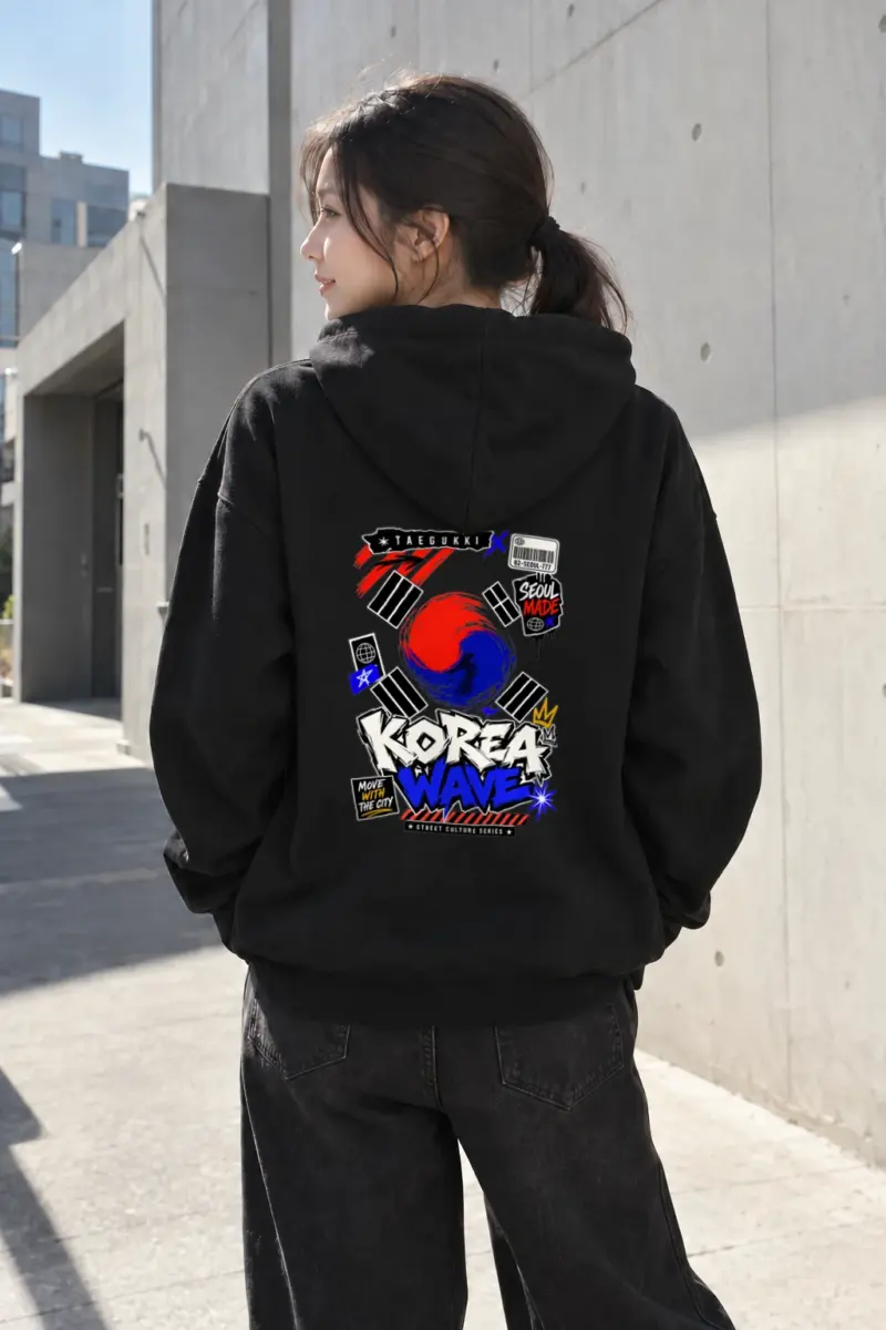 "Taegeukgi Street Wave" Heavy Blend Unisex Pullover Hoodie | Gildan 18500