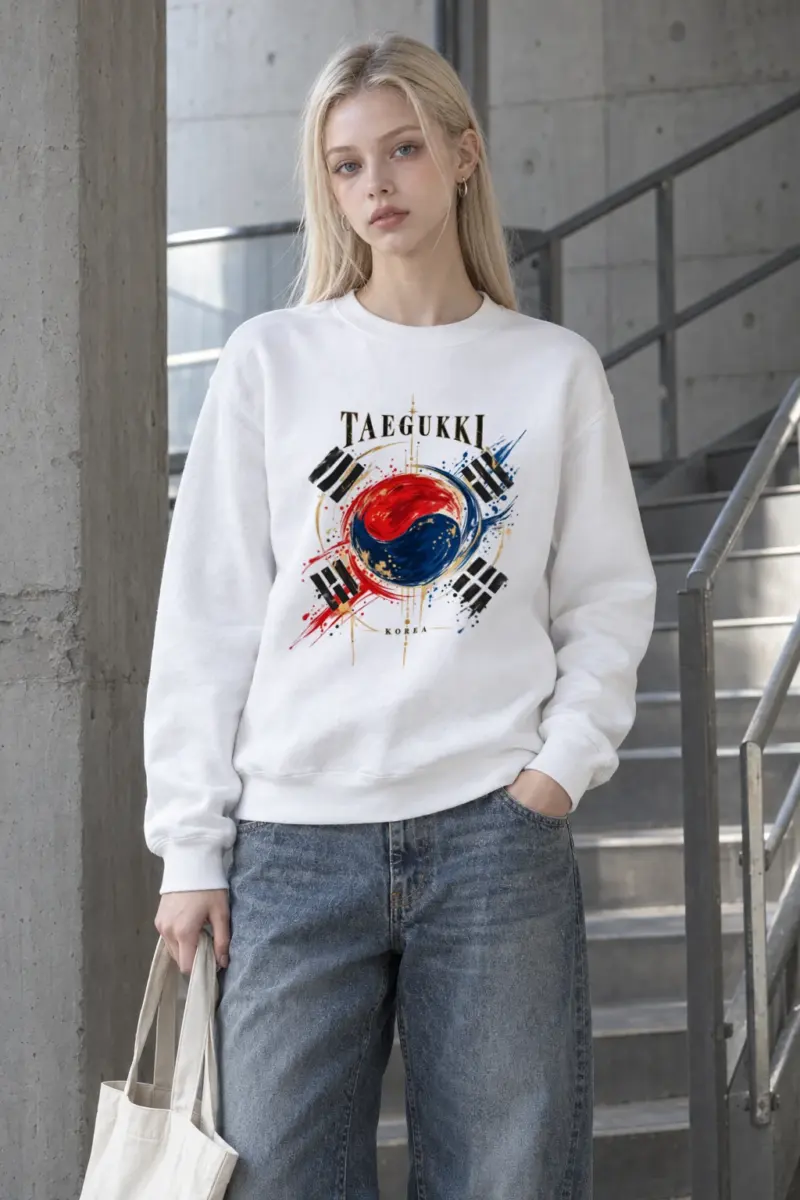 "Taegeukki Korea" Heavy Blend Unisex Crewneck Sweatshirt