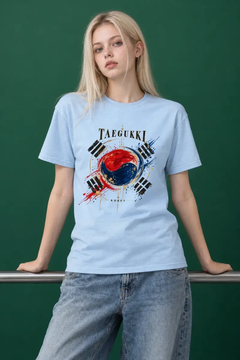"Taegeukki Korea" Heavyweight Unisex Crewneck T-shirt