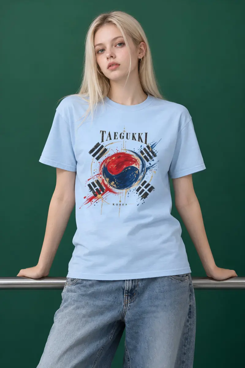 "Taegeukki Korea" Heavyweight Unisex Crewneck T-shirt