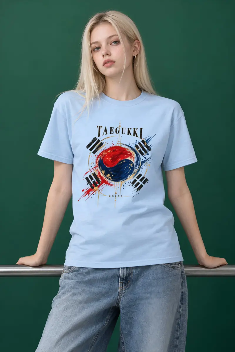 "Taegeukki Korea" Heavyweight Unisex Crewneck T-shirt