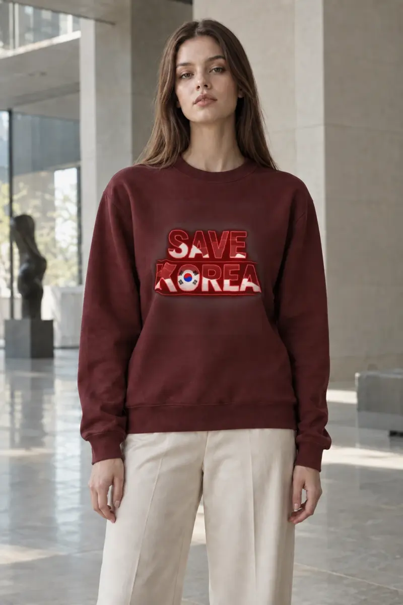 "Taeguk Resolve" Heavy Blend Unisex Crewneck Sweatshirt | Gildan 18000