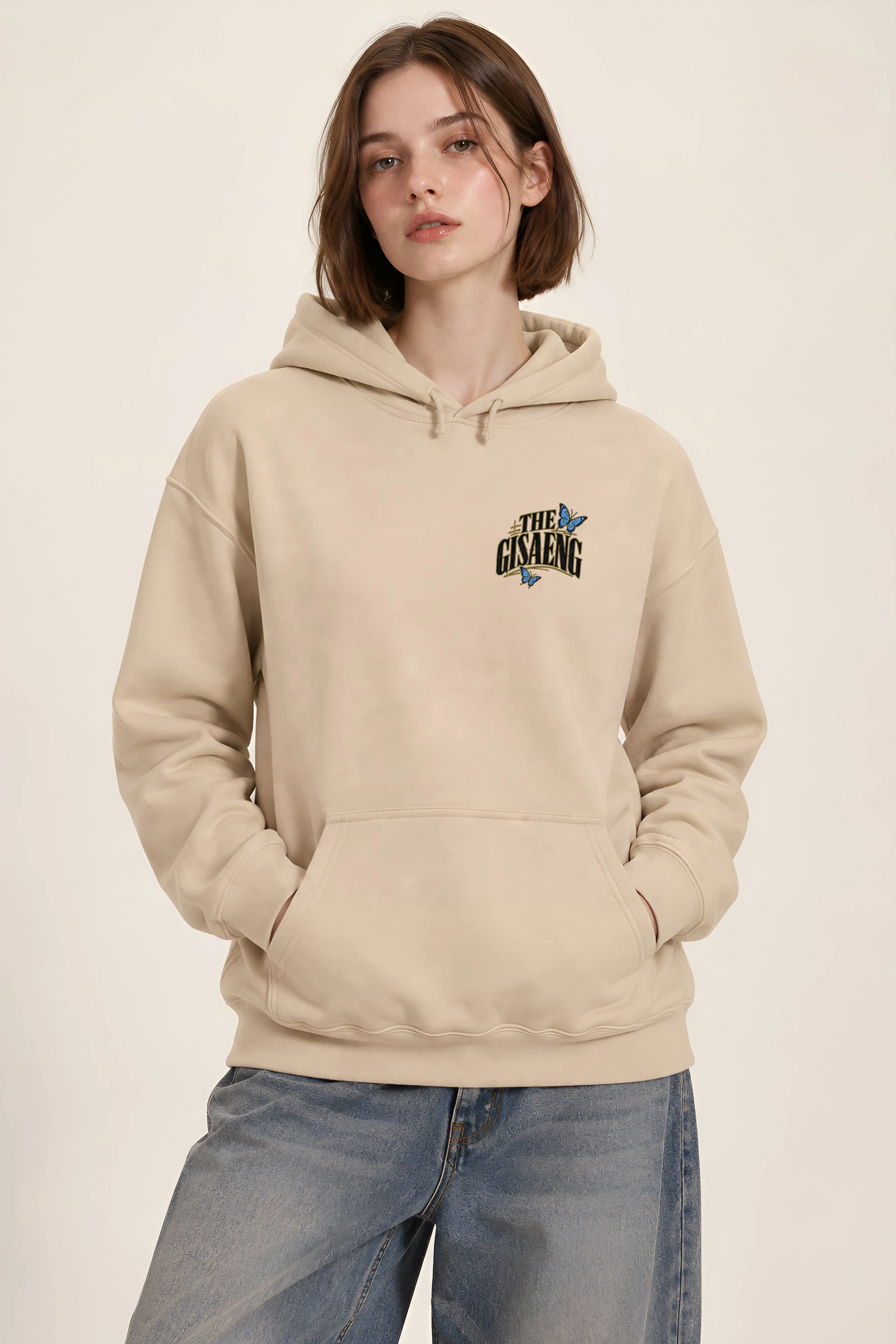 "The Gisaeng Archive" Heavy Blend Unisex Pullover Hoodie