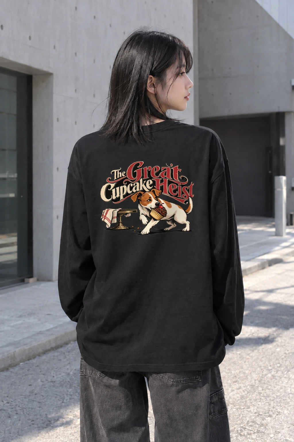 "The Great Cupcake Heist" Unisex Longsleeve T-shirt | Gildan 2400