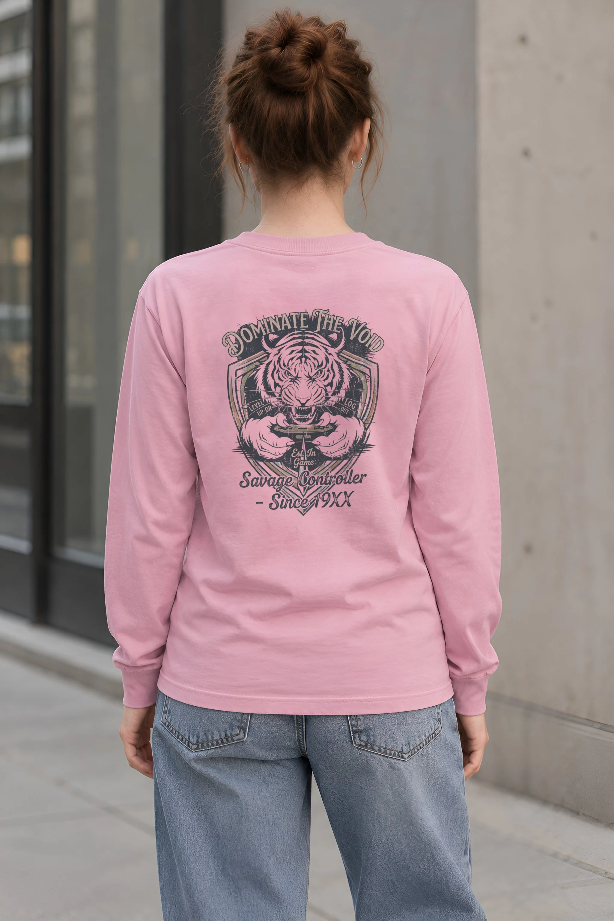 "Tiger Controller Shield" Unisex Longsleeve T-shirt