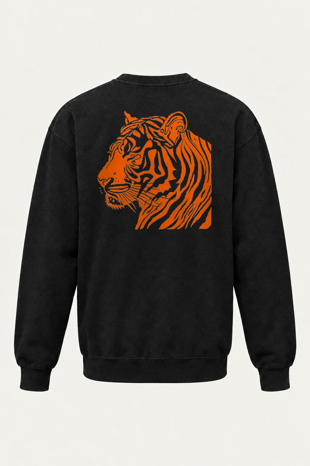 "Tiger Profile" Heavy Blend Unisex Crewneck Sweatshirt | Gildan 18000