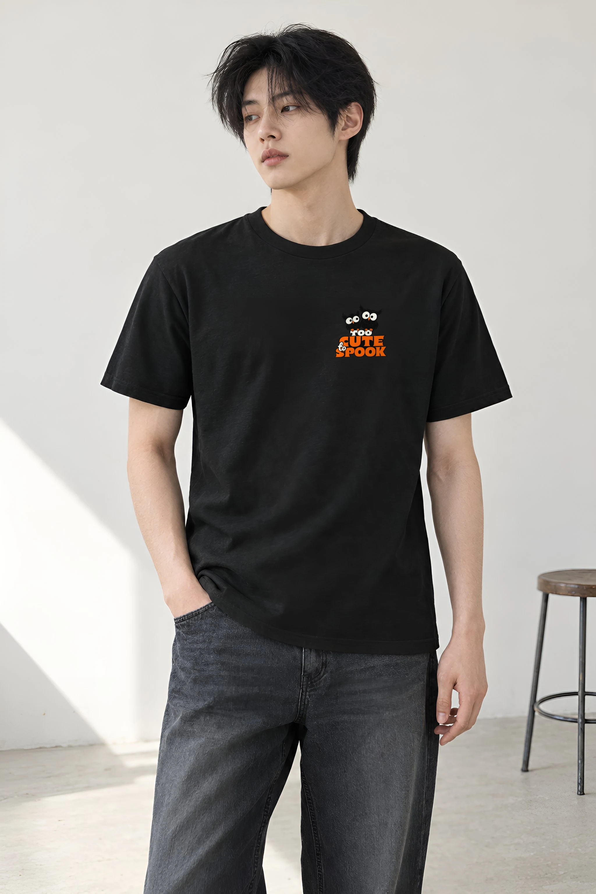 "Too Cute To Spook" Heavyweight Unisex Crewneck T-shirt