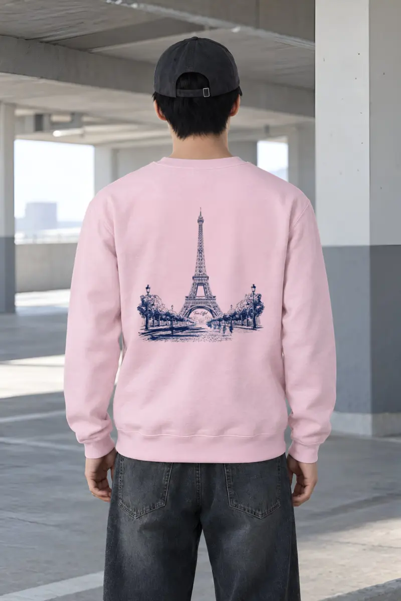 "Tour Eiffel Paris" Heavy Blend Unisex Crewneck Sweatshirt